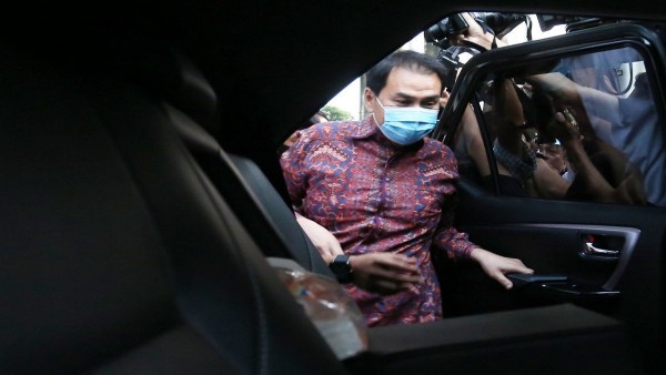 Wakil Ketua DPR RI Azis Syamsuddin-1632492312