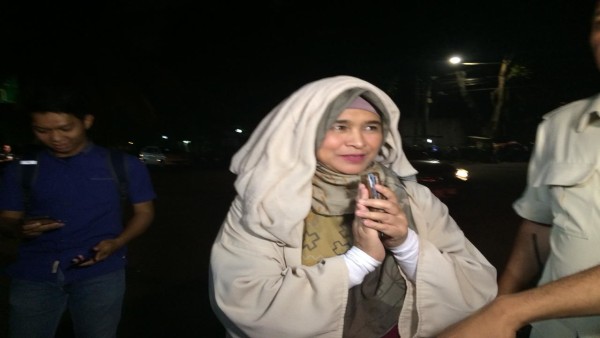 Neno Warisman-1633165846