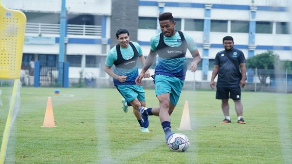 Striker Persib, Wander Luiz-1637135313