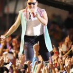 Psy-1661607168