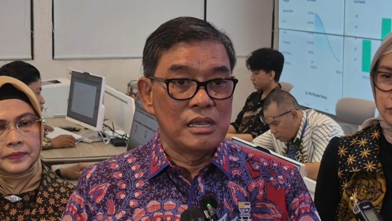 Ketua Umum Asosiasi Pengusaha dan Pengelola Dapur Makan Bergizi Gratis Indonesia (APPMBGI) Abdul Rivai Ras (Ntvnews.id-Muslimin Trisyuliono)