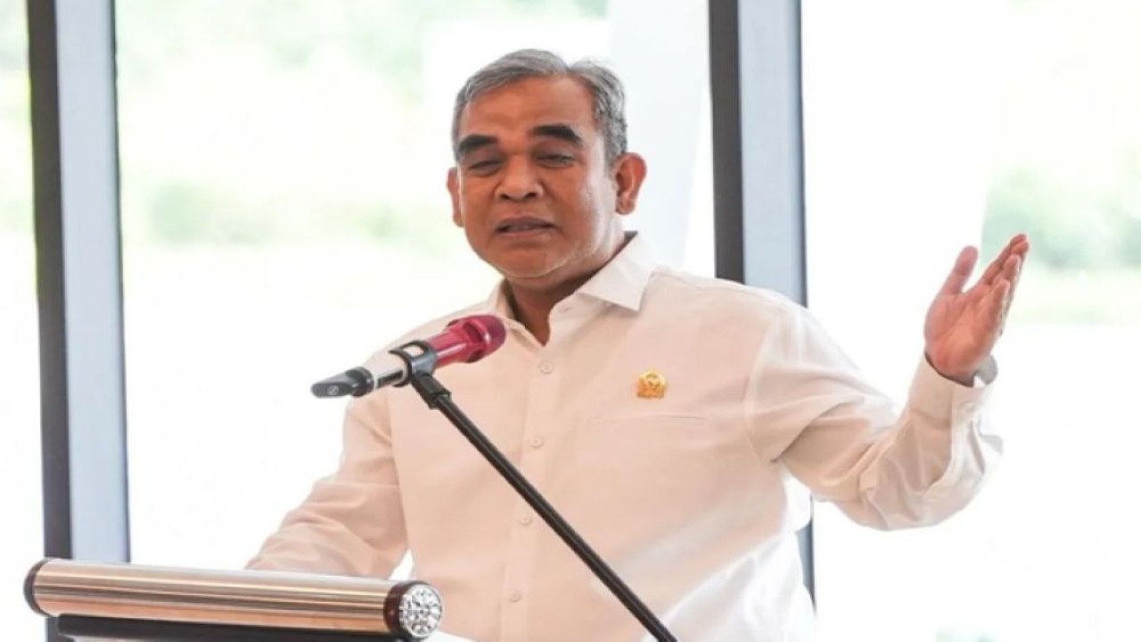 Ketua MPR RI Ahmad Muzani saat mengunjungi Ibu Kota Nusantara, Kalimantan Timur. (Foto: ANTARA/HO-MPR RI)