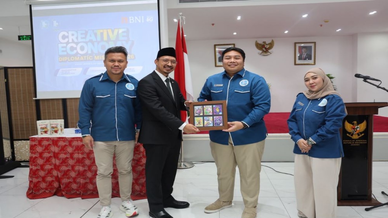 Gerakan Ekonomi Kreatif Nasional (GEKRAFS) meresmikan Dewan Perwakilan Luar Negeri (DPLN) Arab Saudi periode 2026–2029 di Saudi Arabia, Selasa (22/9/26). (Istimewa)