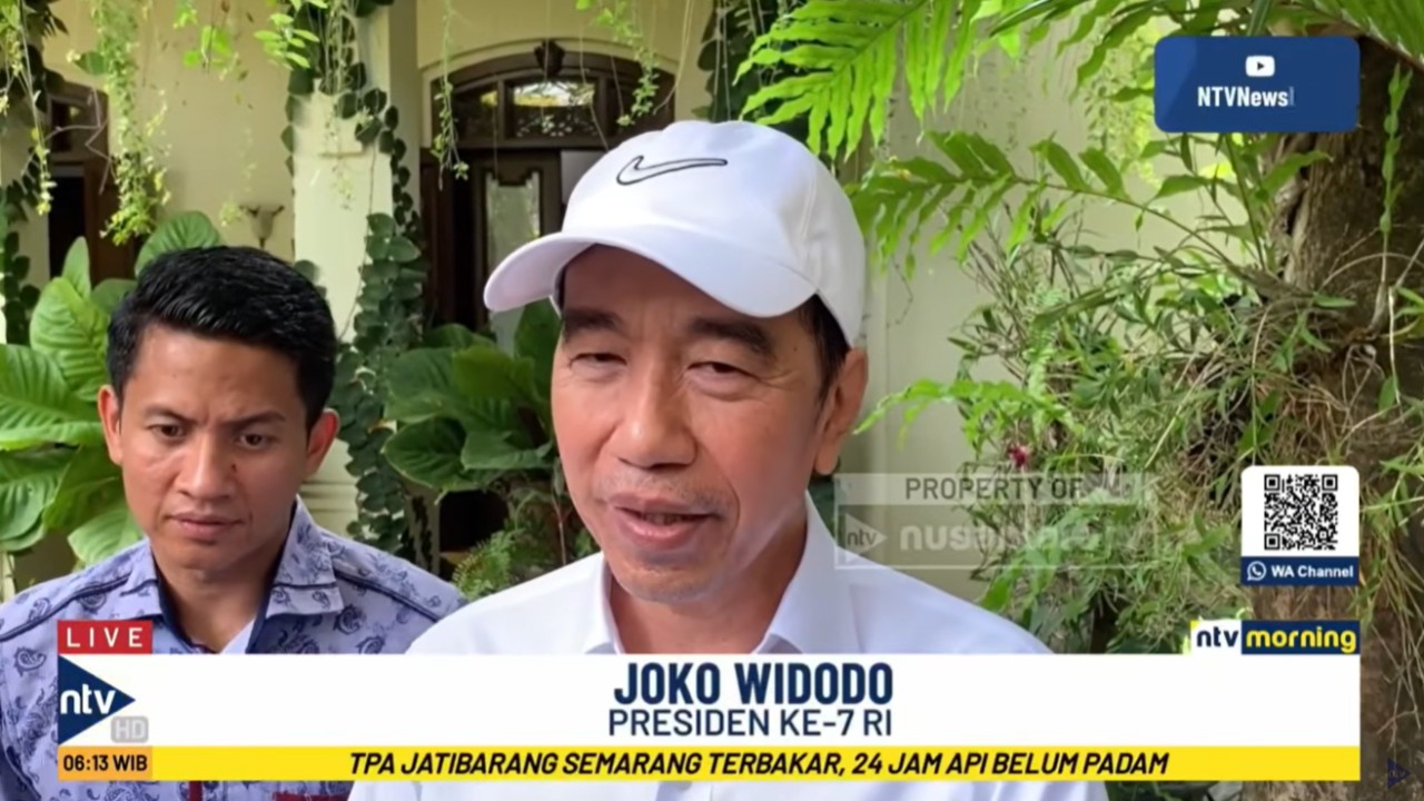 Presiden ke-7 Republik Indonesia Joko Widodo mengomentari perihal pergantian posisi Kapolri dari Jenderal Listyo Sigit Prabowo kepada Jenderal Suyudi Ario Seto.