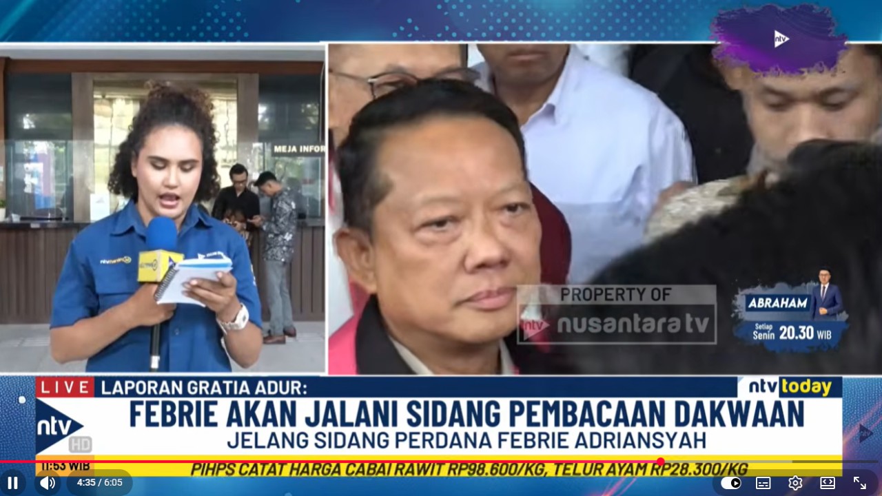 Mantan Jaksa Agung Pidana Khusus (Jampidsus) Febrie Adriansyah Jalani sidang perdana kasus dugaan tindak pidana pencucian uang (TPPU) di Pengadilan Negeri Jakarta Pusat, Rabu (7/10/2026).